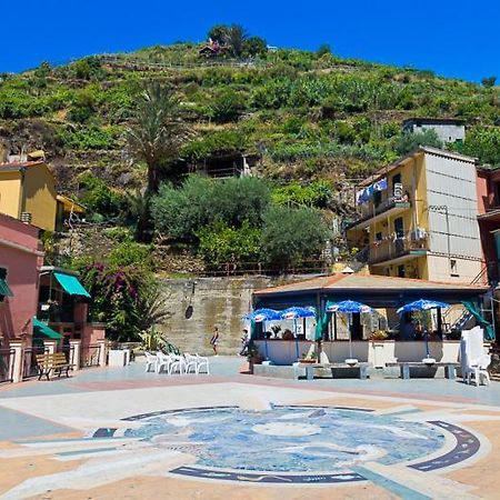 La Casa Del Gallerista Manarola Exterior foto