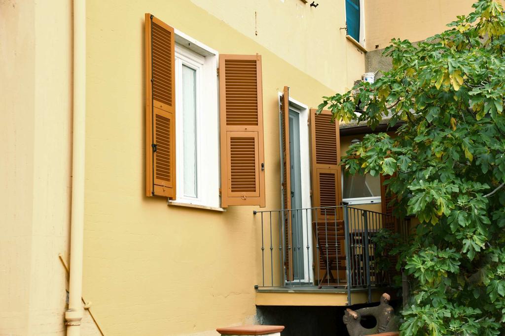 La Casa Del Gallerista Manarola Exterior foto